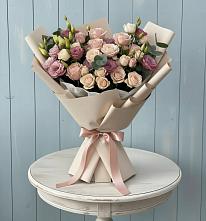 Букет цветов из:  Розы и Лизиантусы #REPLACE_PRED# Жуковской