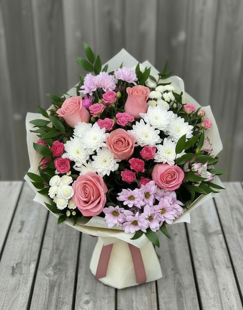 Букет цветов из: Альстромерии, Гвоздики, Розы и Хризантемы в Жуковской