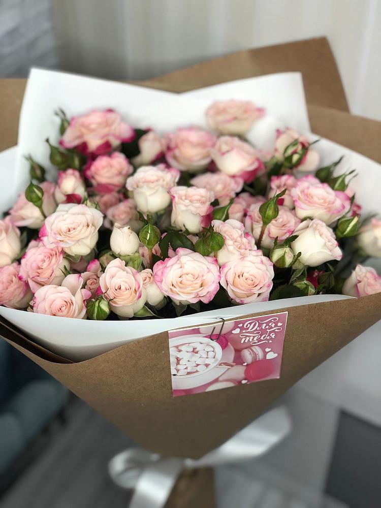 Букет цветов из: Розы в Жуковской