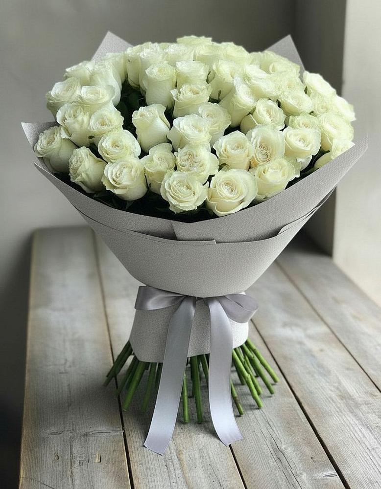 Букет 35 Белых роз в Жуковской