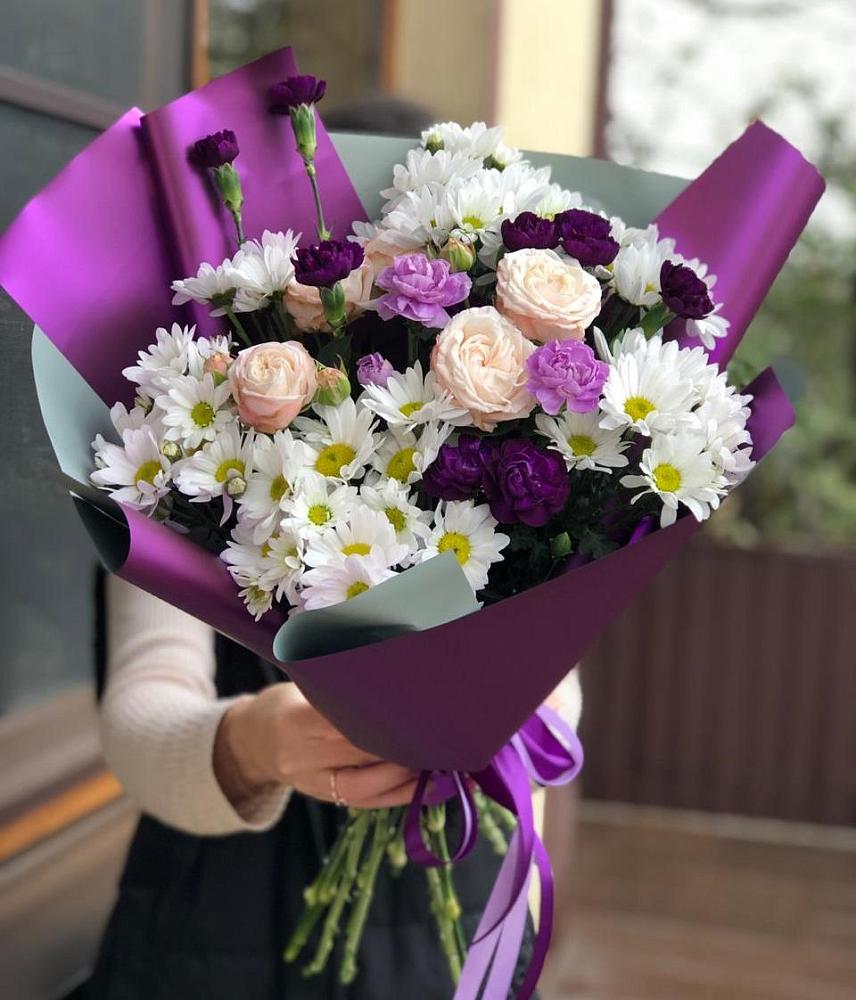 Букет цветов из: Хризантемы, Гвоздики и Розы в Жуковской