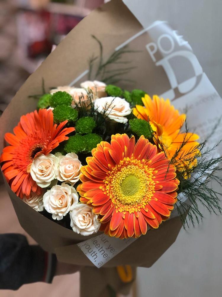 Букет цветов из: Герберы, Хризантемы и Розы в Жуковской