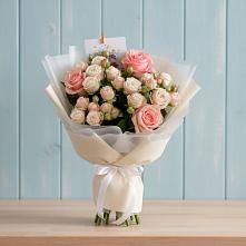 Букет цветов из:  Розы в Жуковской