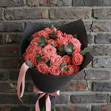 Букет цветов из:  Розы #REPLACE_PRED# Жуковской